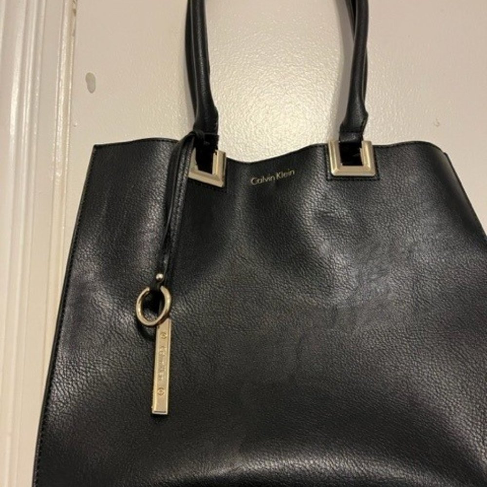 Calvin Klein Leather Tote Purse/Shoulder Bag